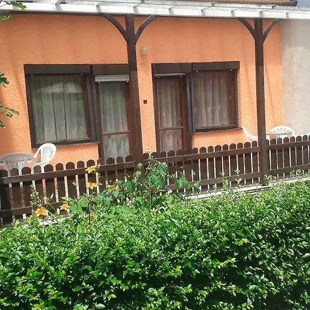 Apartment Petra Vendeghaz