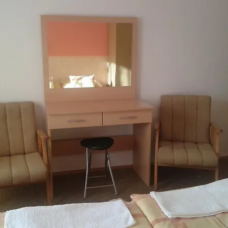 Petra Vendeghaz Apartament Bük