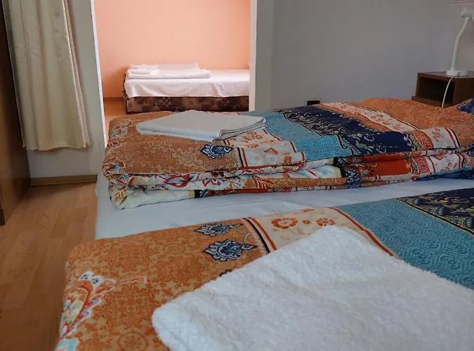 Petra Vendeghaz Apartament Bük
